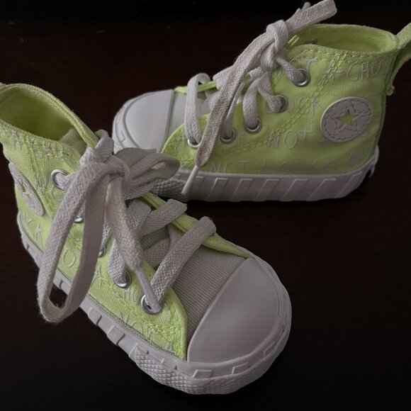 Converse Not A Chuck Toddler Baby Girl Hi Top Size 4 Volt Sneakers Shoes - Picture 1 of 11